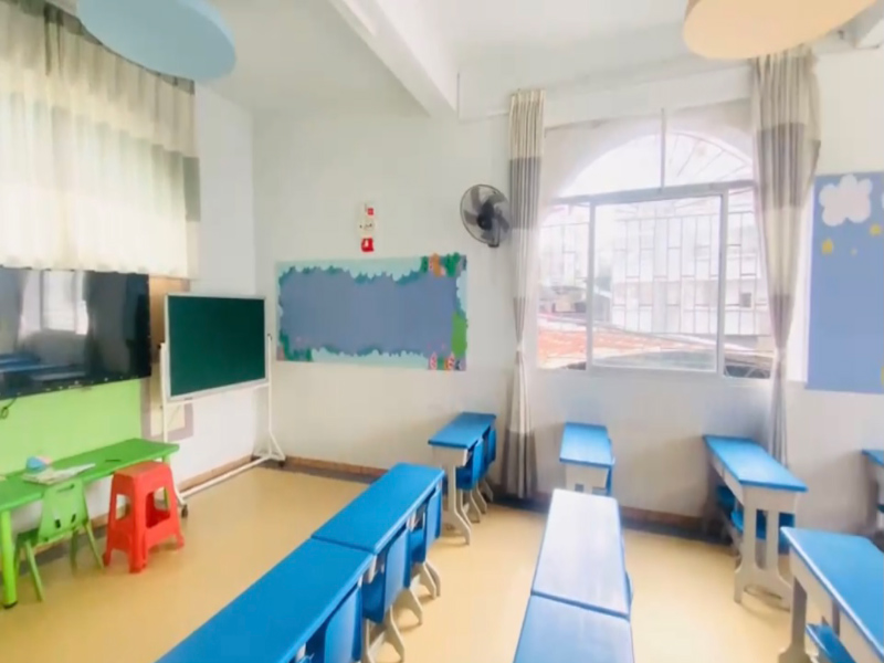 郴州市北湖区飞行幼儿园教室教学环境